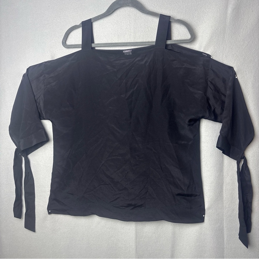 Black‎ Label Chic Black Blouse with Tie Sleeves